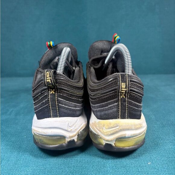 Nike Air Max 97 QS  Lace Up Running Shoe Size 7.5Men/9Women - Picture 2 of 8